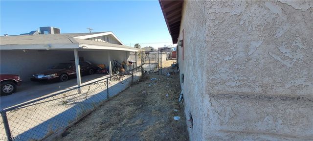 1301 Madison Avenue, Las Vegas, NV 89106