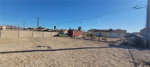 1301 Madison Avenue, Las Vegas, NV 89106