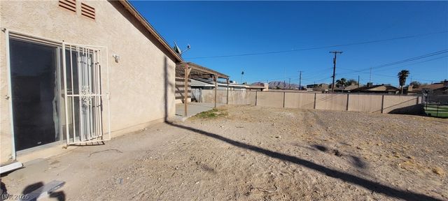 1301 Madison Avenue, Las Vegas, NV 89106