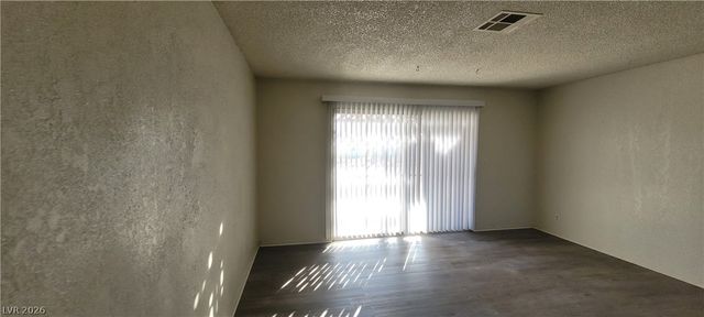 1301 Madison Avenue, Las Vegas, NV 89106