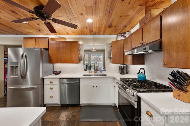 514 Roy Forrester Road, Mars Hill, NC 28754