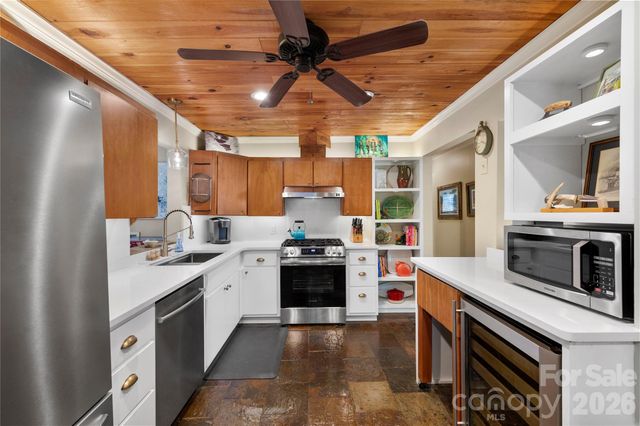 514 Roy Forrester Road, Mars Hill, NC 28754