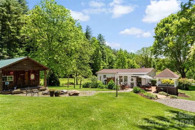 514 Roy Forrester Road, Mars Hill, NC 28754