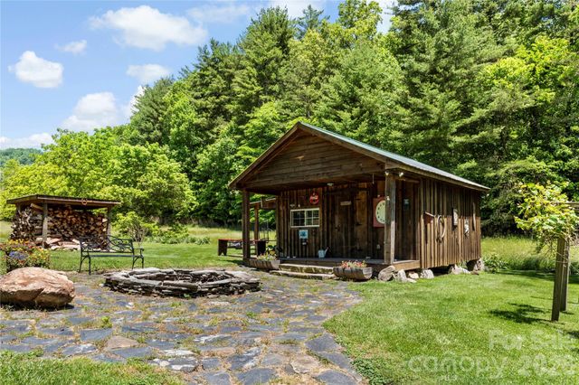 514 Roy Forrester Road, Mars Hill, NC 28754