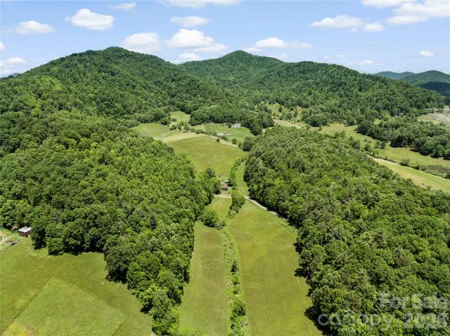 514 Roy Forrester Road, Mars Hill, NC 28754