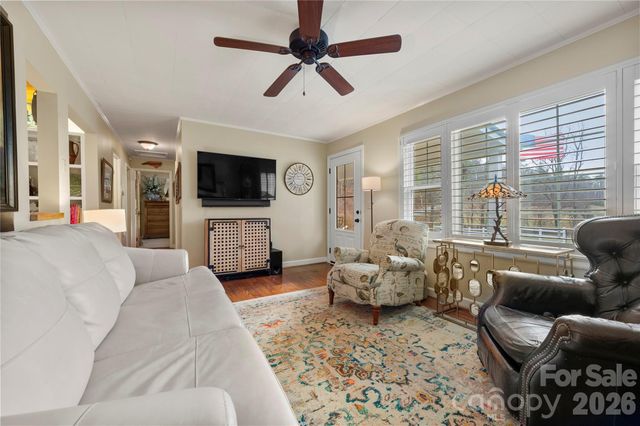 514 Roy Forrester Road, Mars Hill, NC 28754