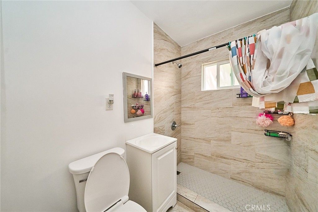 2001 W Myrtle, Santa Ana, CA 92703 — photo 4