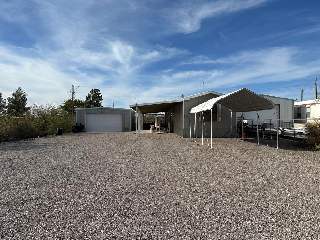 117 Trinity Avenue, Truth Or Consequences, NM 87901