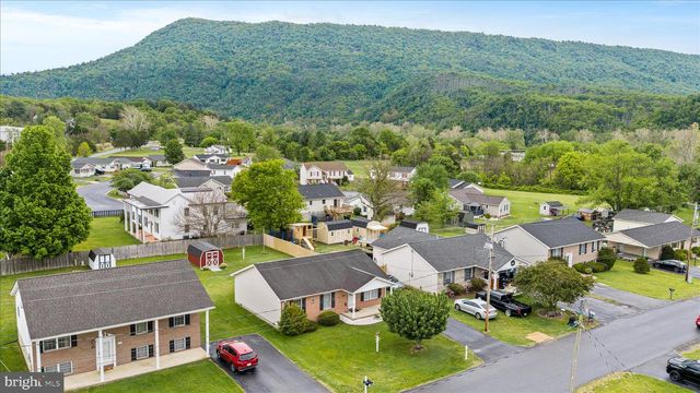 277 MILLER DR, Strasburg, VA 22657