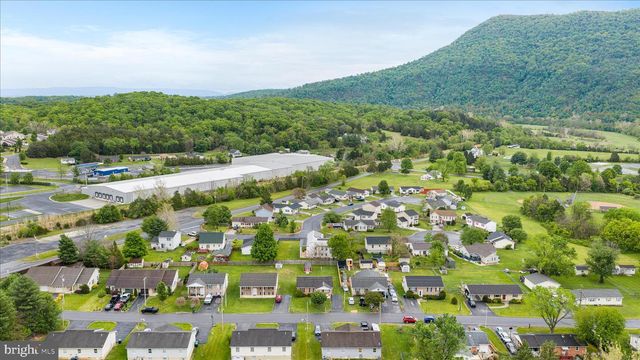 277 MILLER DR, Strasburg, VA 22657