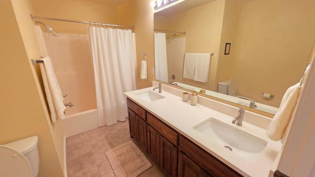 5324 Mission Circle, Granbury, TX 76049