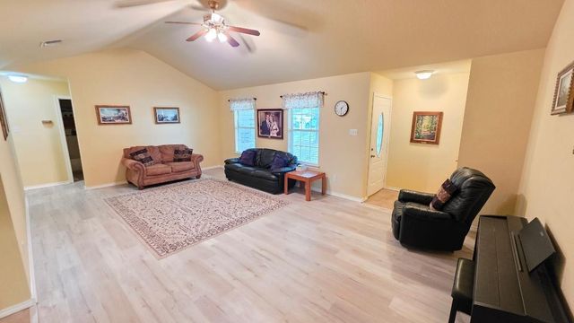 5324 Mission Circle, Granbury, TX 76049