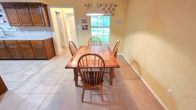 5324 Mission Circle, Granbury, TX 76049