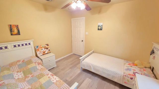 5324 Mission Circle, Granbury, TX 76049