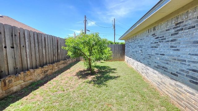 5324 Mission Circle, Granbury, TX 76049