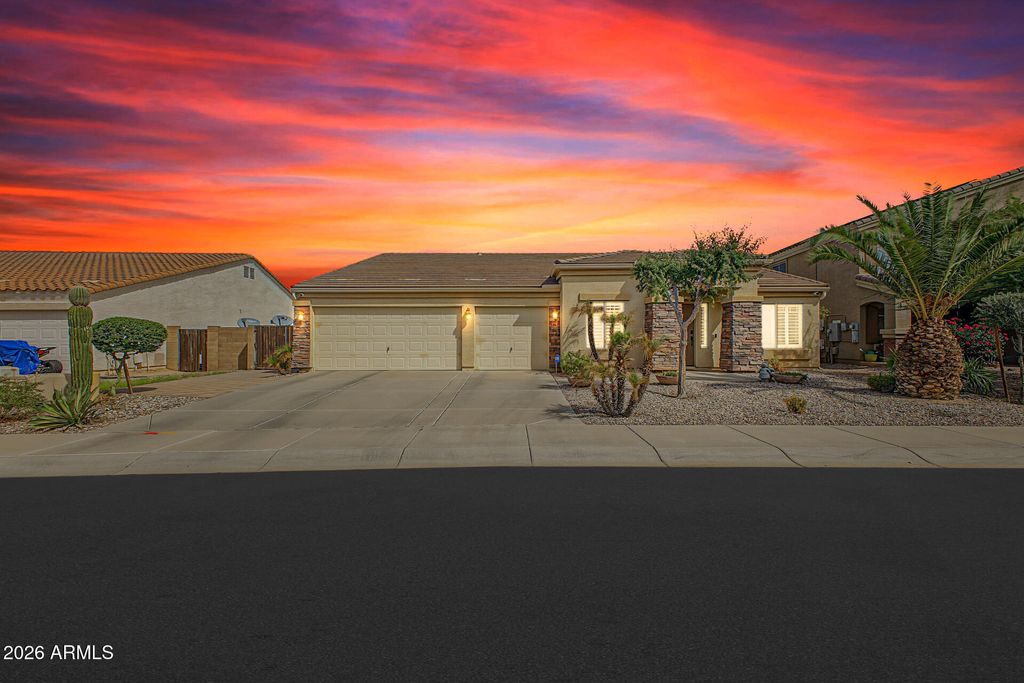 676 E SETTLERS Trail, Casa Grande, AZ 85122 — exterior