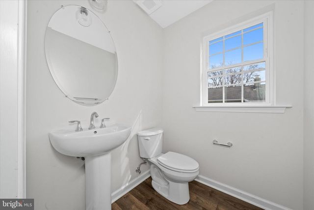 31 MEMORIAL DR, New Castle, DE 19720