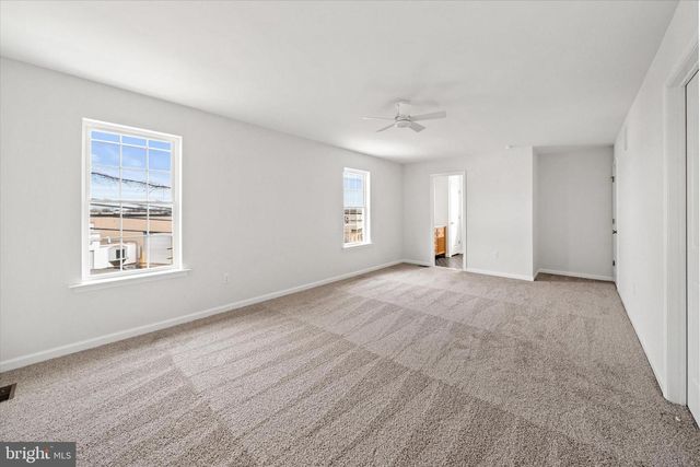 31 MEMORIAL DR, New Castle, DE 19720