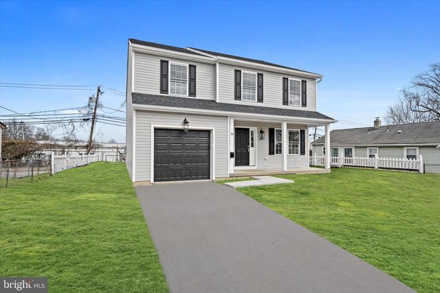 31 MEMORIAL DR, New Castle, DE 19720