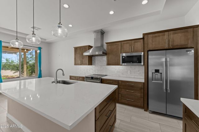 23012 W PEAKVIEW Road, Wittmann, AZ 85361