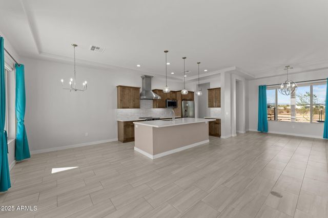 23012 W PEAKVIEW Road, Wittmann, AZ 85361