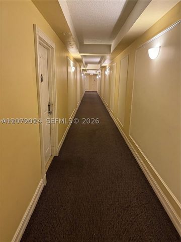 5091 NW 7th St 615, Miami, FL 33126