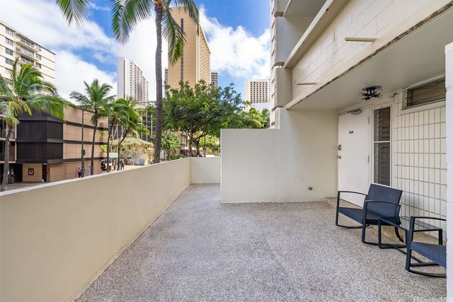 2463 Kuhio Avenue 201, Honolulu, HI 96815