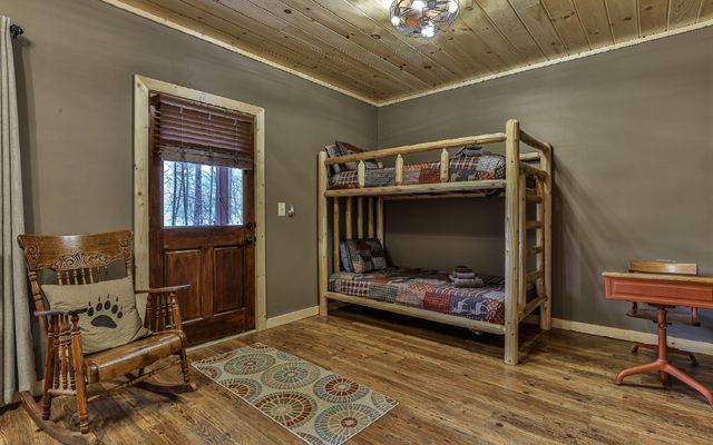 60 Clubhouse Court, Ellijay, GA 30536