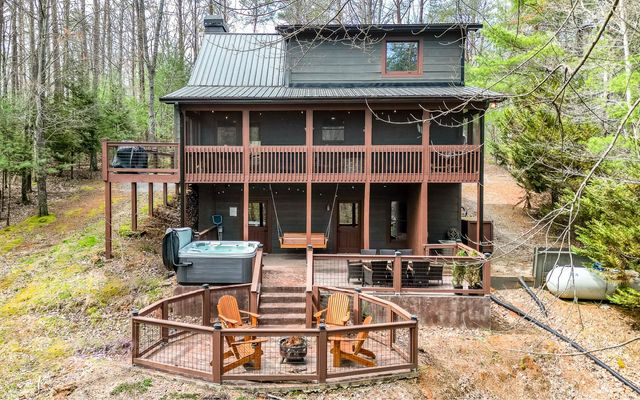 60 Clubhouse Court, Ellijay, GA 30536