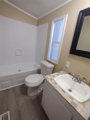 40 Church ST, Maxwell, TX 78656