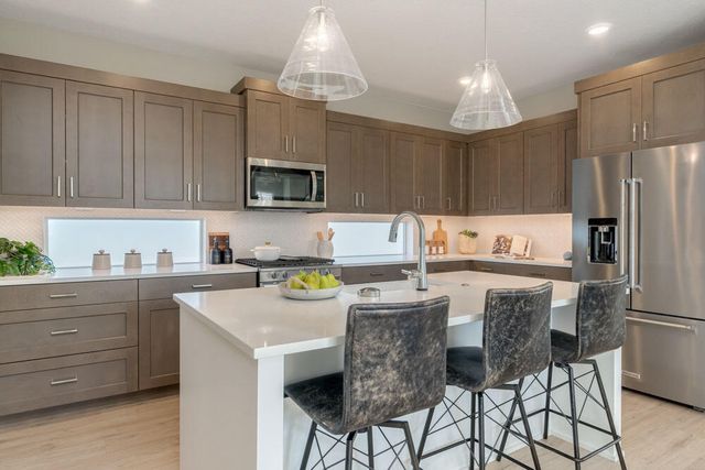 3970 NE Oakside Loop, Bend, OR 97701
