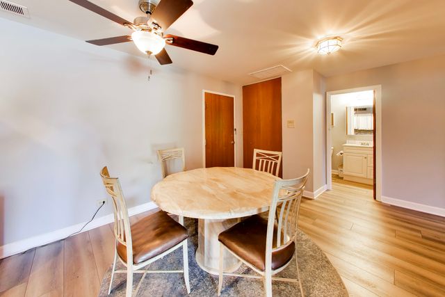 6700 S Brainard Avenue 101, Countryside, IL 60525