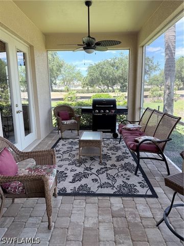 3515 Grand Cypress CT, Naples, FL 34119