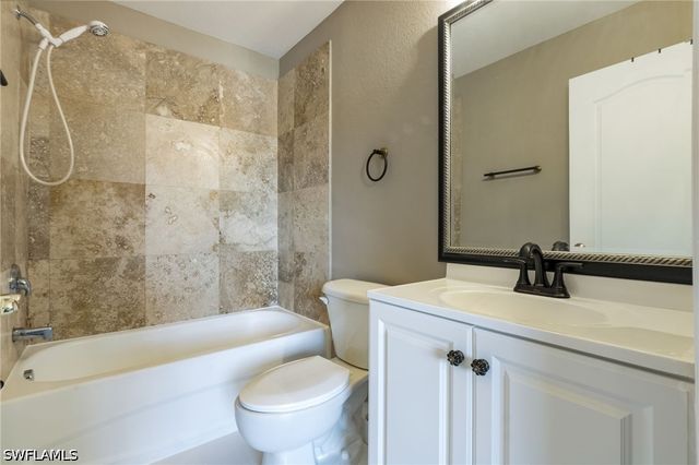 8599 Athena CT, Lehigh Acres, FL 33971