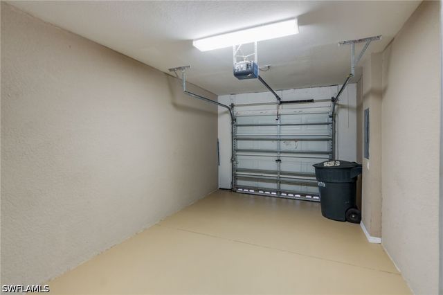 8599 Athena CT, Lehigh Acres, FL 33971