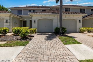 8599 Athena CT, Lehigh Acres, FL 33971