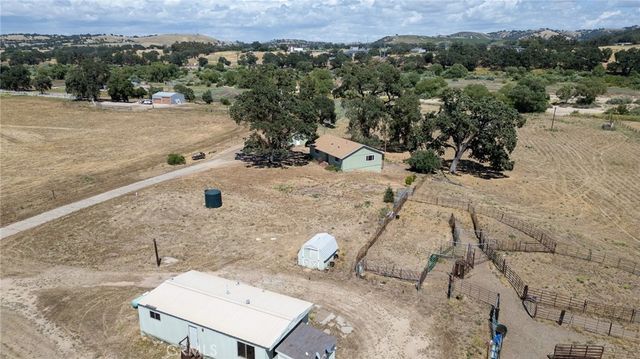 335 Phillips, Templeton, CA 93465
