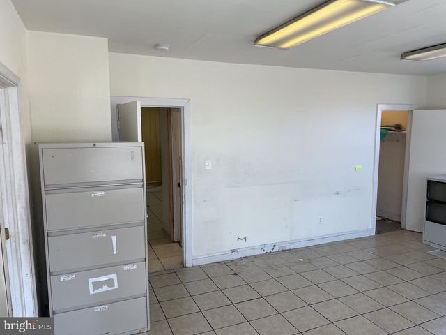 2010 RHODE ISLAND AVE NE #2ND FLOOR - SUITE A, Washington, DC 20018