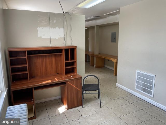 2010 RHODE ISLAND AVE NE #2ND FLOOR - SUITE A, Washington, DC 20018