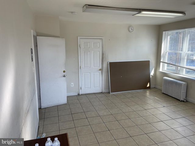 2010 RHODE ISLAND AVE NE #2ND FLOOR - SUITE A, Washington, DC 20018