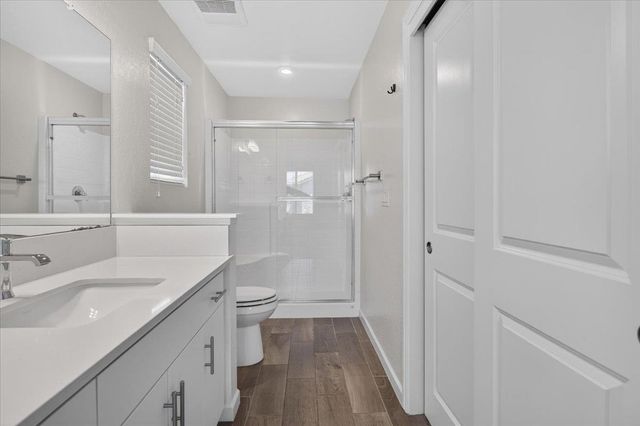 3762 Greystoke, Clovis, CA 93619