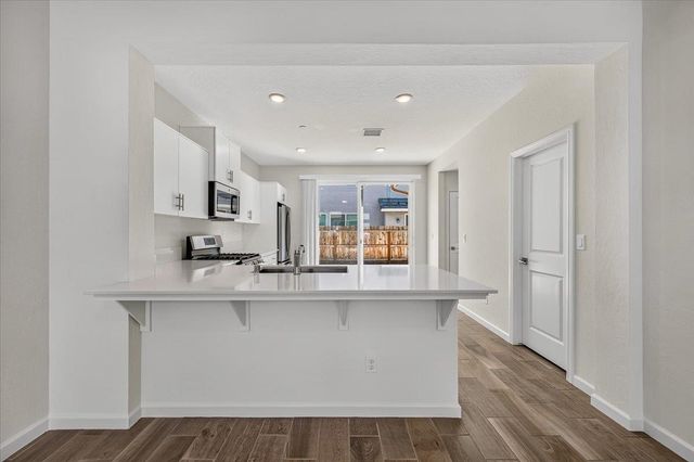 3762 Greystoke, Clovis, CA 93619