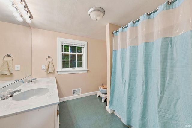3601 Mulberry Road, Fort Wayne, IN 46802