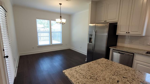 9587 South Creek Dr, Denham Springs, LA 70726