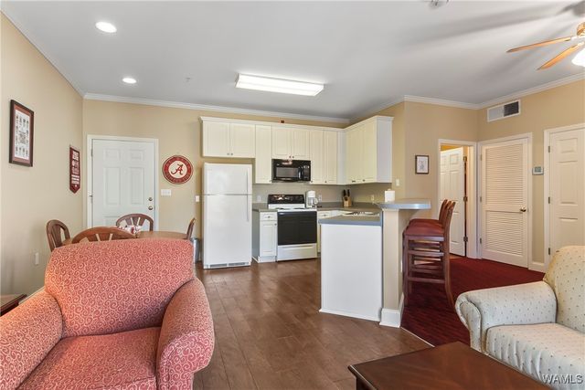 900 Red Drew 24, Tuscaloosa, AL 35401