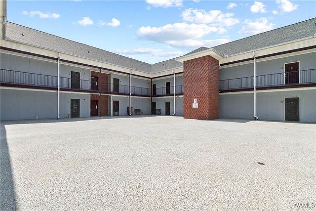 900 Red Drew 24, Tuscaloosa, AL 35401