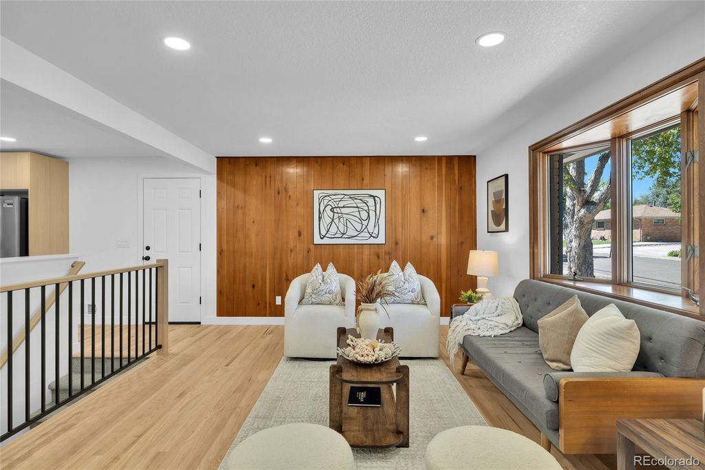 Image 11 of property listing at 6604 S Lee Court, Centennial, CO 80121