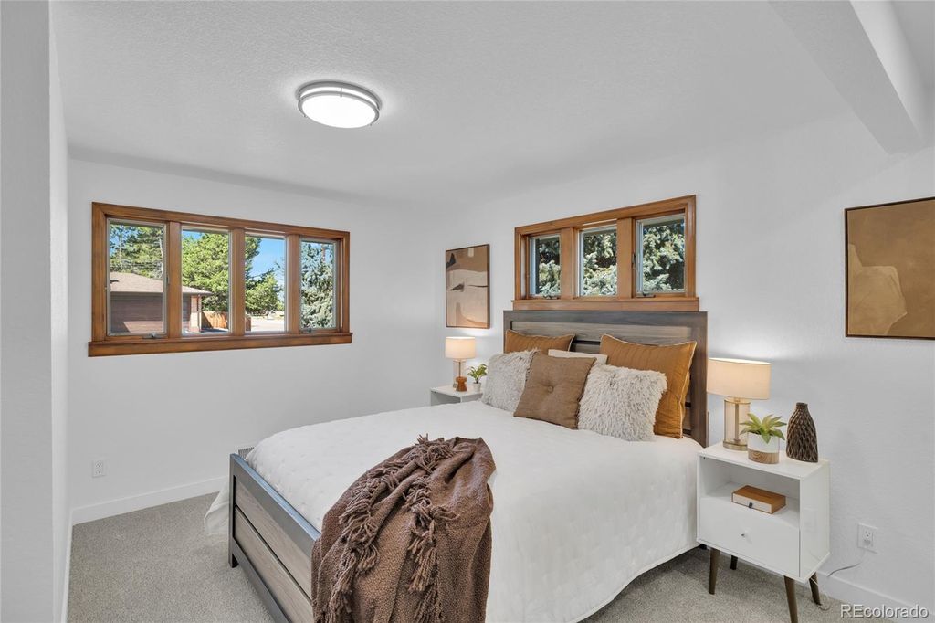 Image 20 of property listing at 6604 S Lee Court, Centennial, CO 80121