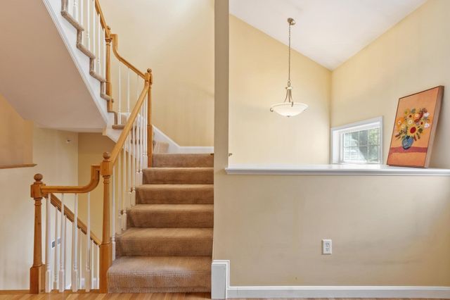 3 Robert Cir 3, Grafton, MA 01536