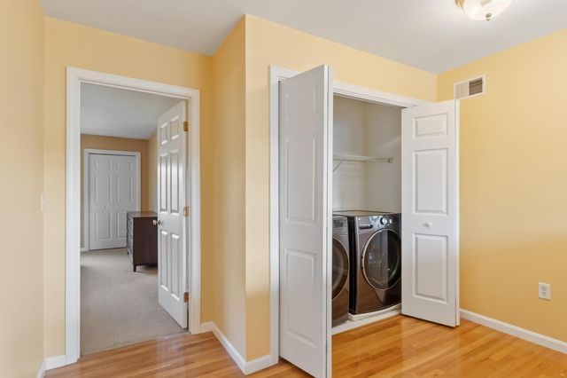 3 Robert Cir 3, Grafton, MA 01536